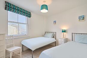 Host Stay Beachside Gallery