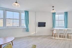 Host Stay Beachside Gallery