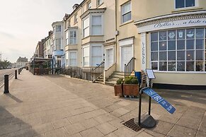 Host Stay Beachside Gallery