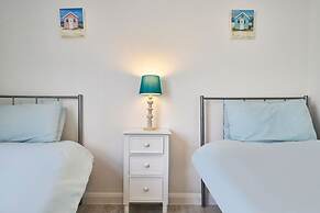 Host Stay Beachside Gallery