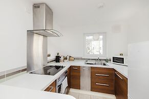 Welcoming 1BR flat near Park