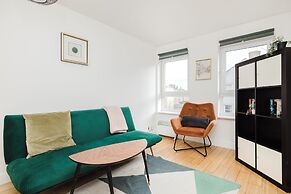 Welcoming 1BR flat near Park