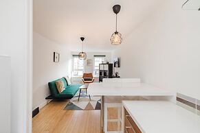 Welcoming 1BR flat near Park