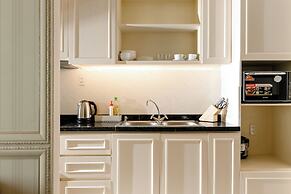 Luxury Condotel Luminous Leman