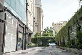 Luxury Condotel Luminous Leman