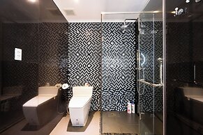 Luxury Condotel Luminous Leman