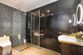 Luxury Condotel Luminous Leman