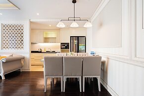 Luxury Condotel Luminous Leman