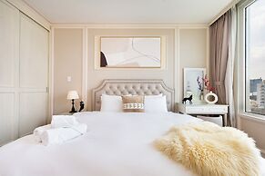 Luxury Condotel Luminous Leman