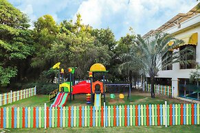 Club Mahindra Golden Landmark