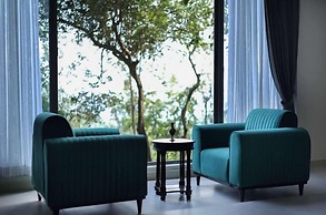 The Zims Luxor Resort