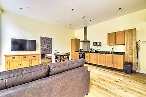 Stunning flat near St. Giles' Cathedral