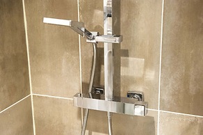 Stunning flat near St. Giles' Cathedral