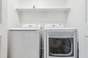 CozySuites at Zone Westgate