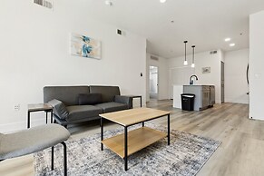 CozySuites at Zone Westgate