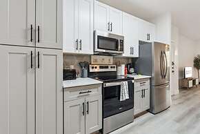 CozySuites at Zone Westgate