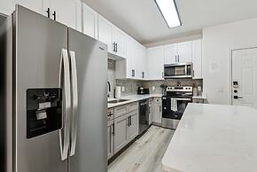 CozySuites at Zone Westgate