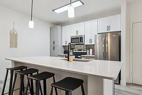 CozySuites at Zone Westgate