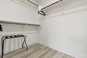 CozySuites at Zone Westgate