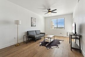 CozySuites at Zone Westgate