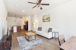 CozySuites at Zone Westgate