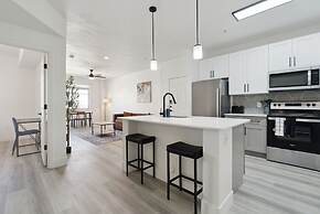 CozySuites at Zone Westgate