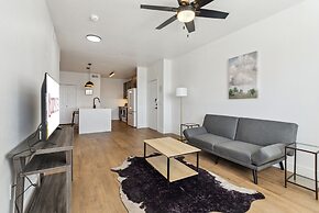 CozySuites at Zone Westgate