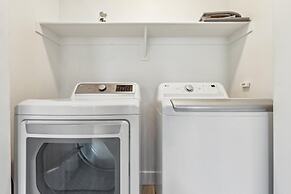 CozySuites at Zone Westgate