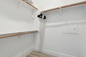 CozySuites at Zone Westgate