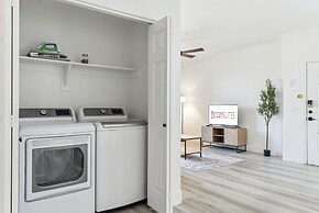 CozySuites at Zone Westgate