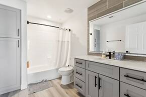 CozySuites at Zone Westgate