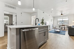 CozySuites at Zone Westgate