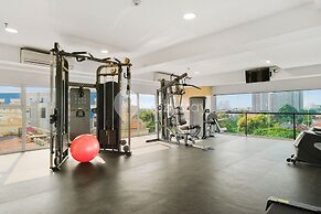 Magnolia Aparthotel by Kozystay - Kebon Jeruk