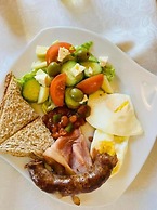 Tribute Guest House Matala