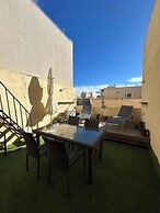 Central House in Sliema with PrivatePool