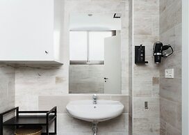 limehome Granada Calle Lopez Rubio