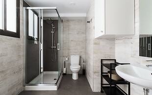 limehome Granada Calle Lopez Rubio