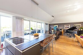 Beautiful Penthouse with terrace