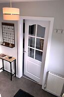 Ideal Road Trip Dunfermline Home - Free Parking