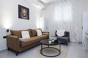 Brand New 1 Bd Apt in Trendy Kipseli