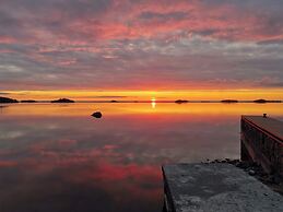 Lakeside Apartment Retreat in Oughterard Connemara