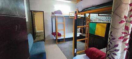 Bunkkinn Hotel Mussoorie International