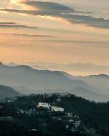 Bunkkinn Hotel Mussoorie International