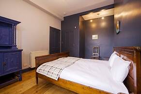 Splendid 2bed Apt near Haymarket