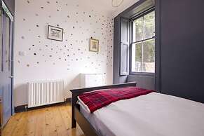 Splendid 2bed Apt near Haymarket