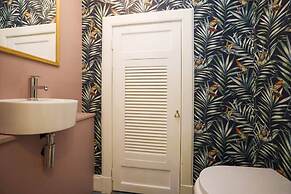 Splendid 2bed Apt near Haymarket