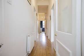 Splendid 2bed Apt near Haymarket