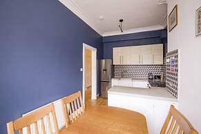 Splendid 2bed Apt near Haymarket