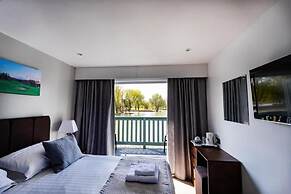 The Vale Golf and Country Club