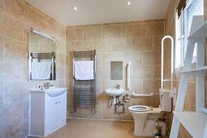 The Vale Golf and Country Club